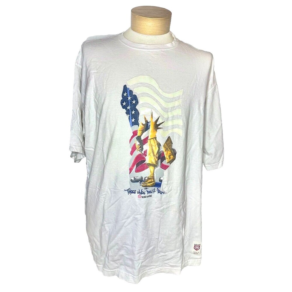 Y2K Ecko Unlimited  Statue of Liberty Spray Paint Graffiti T Shirt